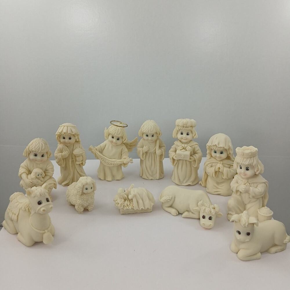 Nativity Set Holiday Christmas Christian Ivory Beige Ceramic set of 12